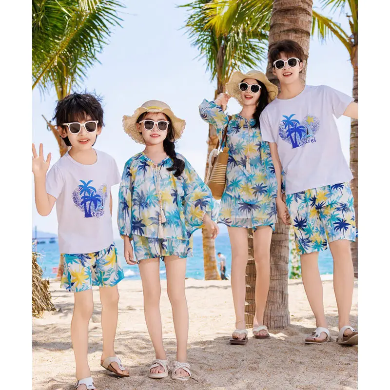 Family Vacation Look Matching  – Plant Parental recenzja i cena